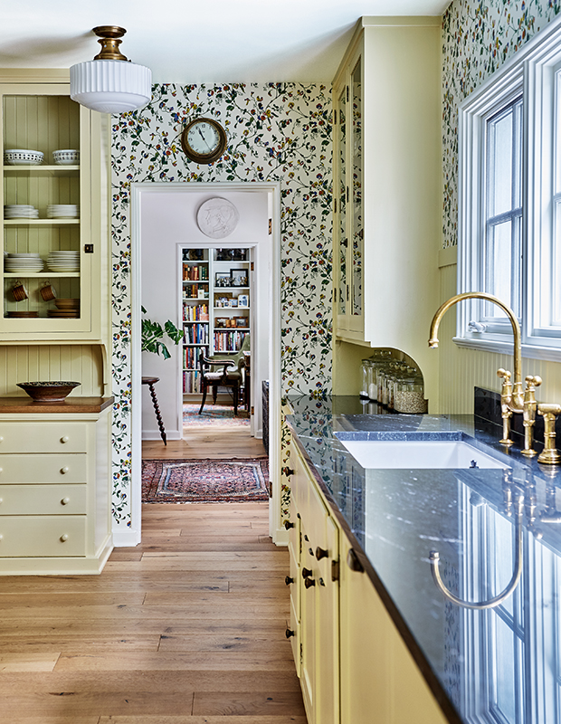 House & Home - 50+ Of House & Home's Dreamiest Cottage Kitche