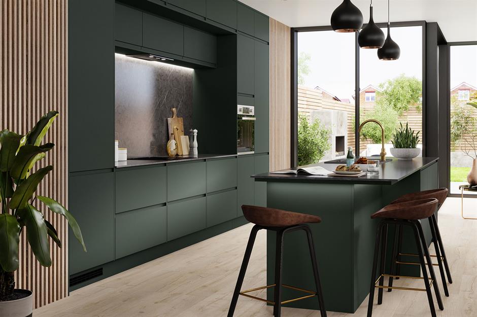 Dark kitchens: black, navy and dark grey kitchen ideas .