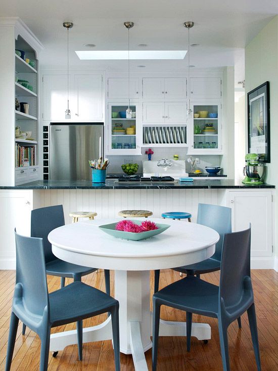 25 Eat-In Kitchens Perfect for Casual Family Dining | Kitchen .