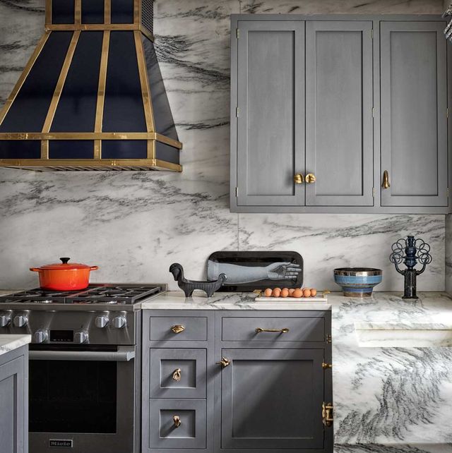 40 Gray Kitchens That Are Anything But Du