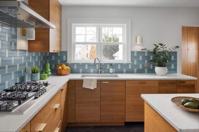 20 Eye-Catching Kitchen Backsplash Ide