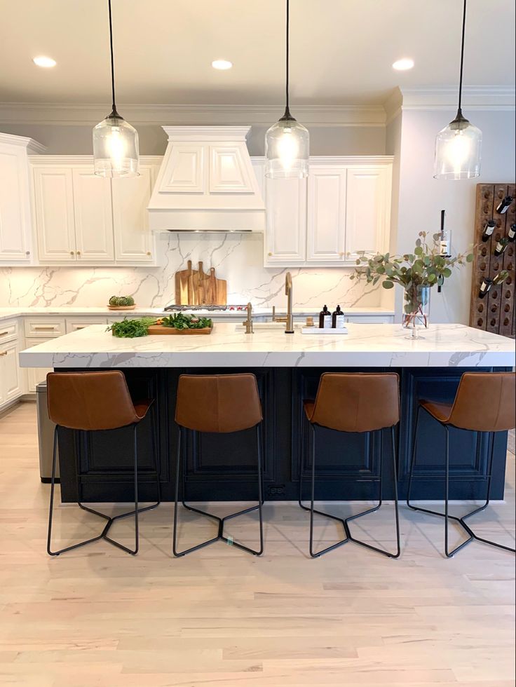 Blue Kitchen Island & Leather Bar Stools | Home decor kitchen .