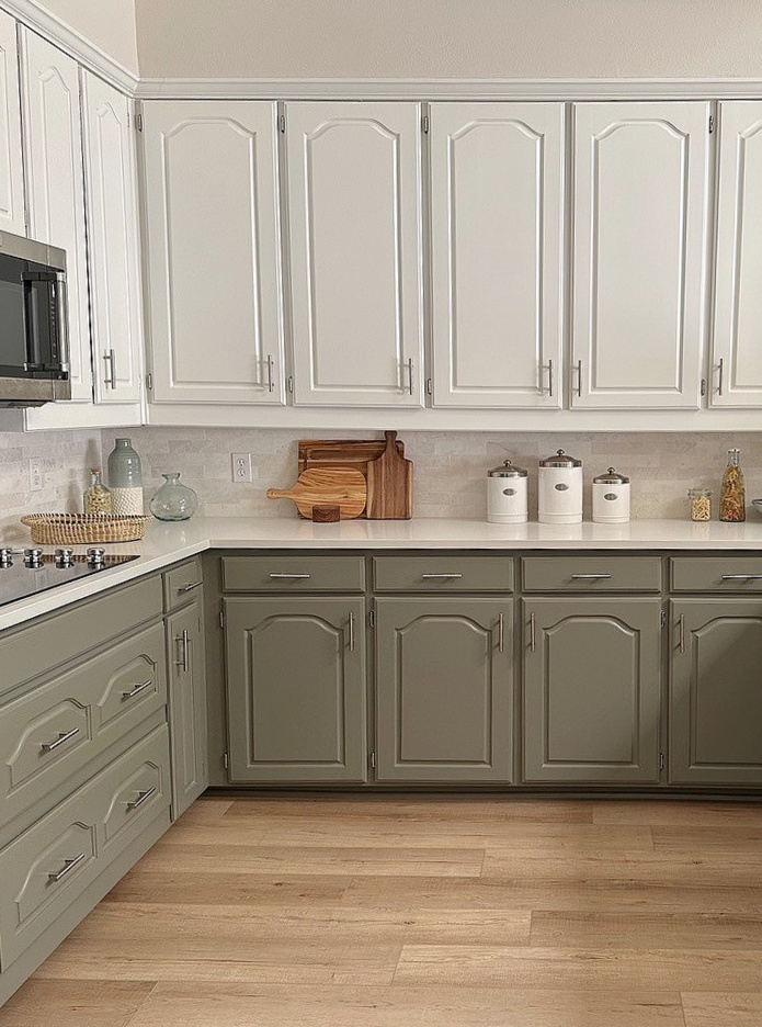 A CATHEDRAL-STYLE KITCHEN CABINET UPDATE - Kylie M Interio