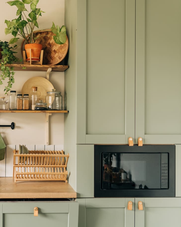 14 Timeless Kitchen Cabinet Colors You'll Love Forever | The Kitc