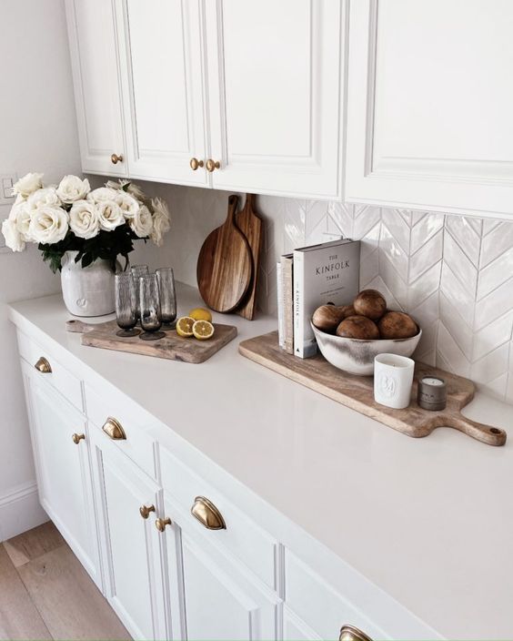 Friday Finds — Kitchen Countertop Decor — Crystal Ann Interio