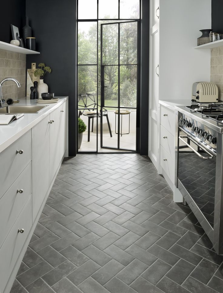 15 small kitchen tile ideas | Kitchen flooring, Kitchen floor .