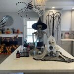 Halloween decor for kitchen island | Kitchen island decor, Island .