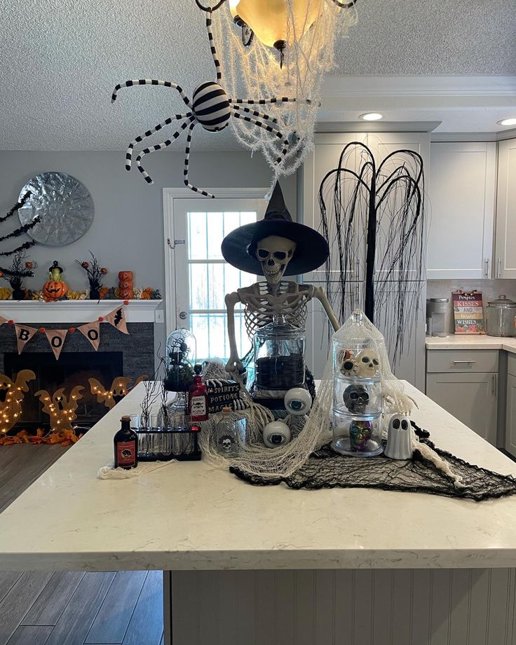 Halloween decor for kitchen island | Kitchen island decor, Island .