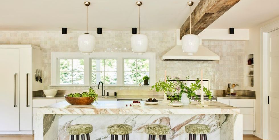 How to Choose Kitchen Island Lighting, According to Exper