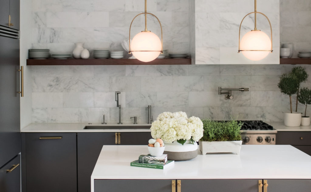 Making a Statement with Kitchen Island Lighti