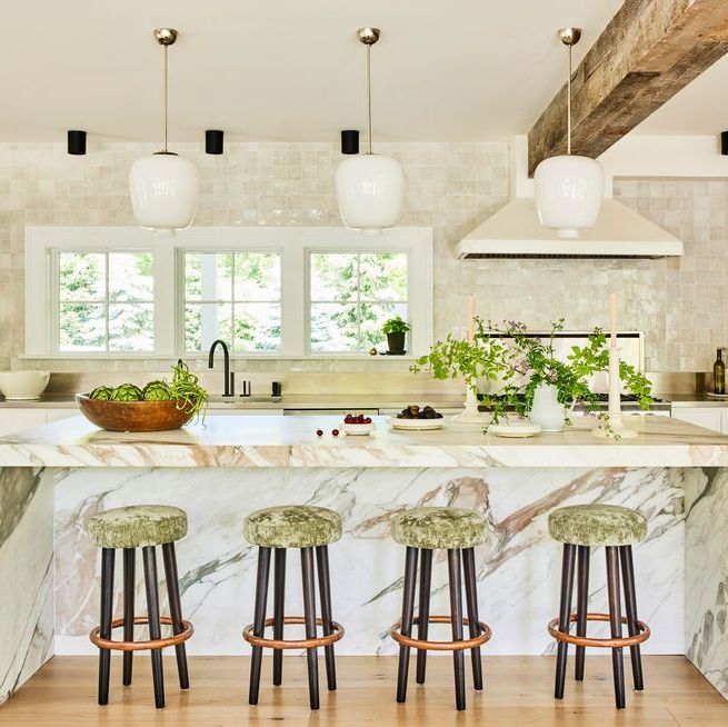 How to Choose Kitchen Island Lighting, According to Exper