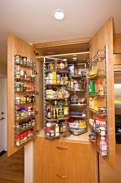 Check out these simple ideas for kitchen storage organisatio