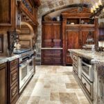 65 Extraordinary traditional style kitchen designs | Country .