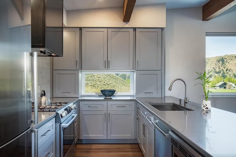 Awning Window Welcomes Hillside Serenity Into Kitchen | Pel