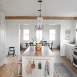 Rustic Modern Farmhouse Kitchen - Kitchen Renovation Reve