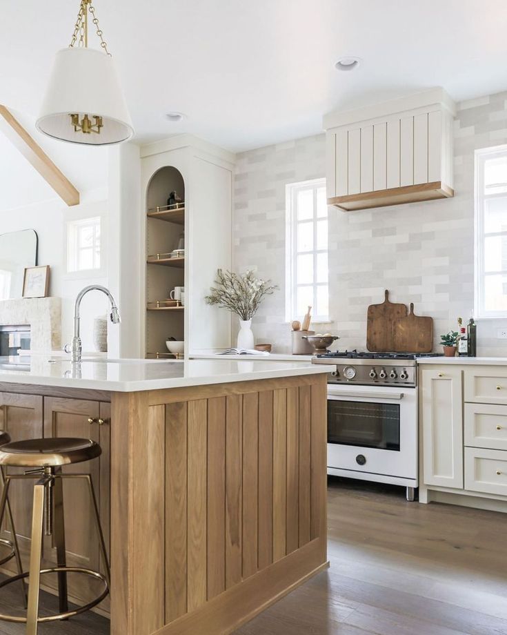 15 Neutral Kitchen Design Ideas for a Calming Aesthetic | Neutral .