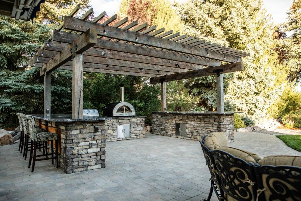 Add Shade to Your Dayton, NV Outdoor Kitchen with a Pergola .