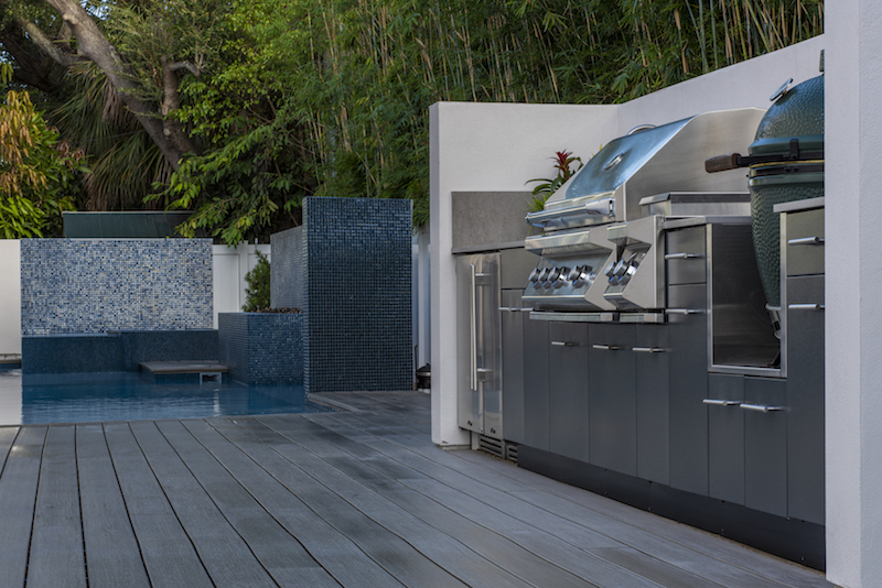 Best Outdoor Kitchen Flooring Ideas: Tile, Stone & Decki