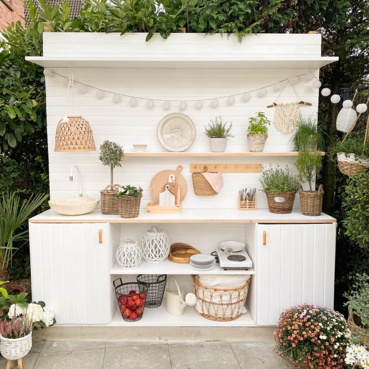 21 Outdoor Kitchen Ideas (With Photos of Inspiring Spaces .