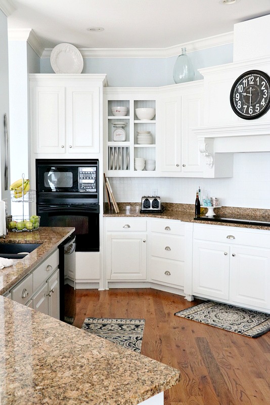 Pros and Cons of Painting Kitchen Cabinets White - Duke Manor Farm .