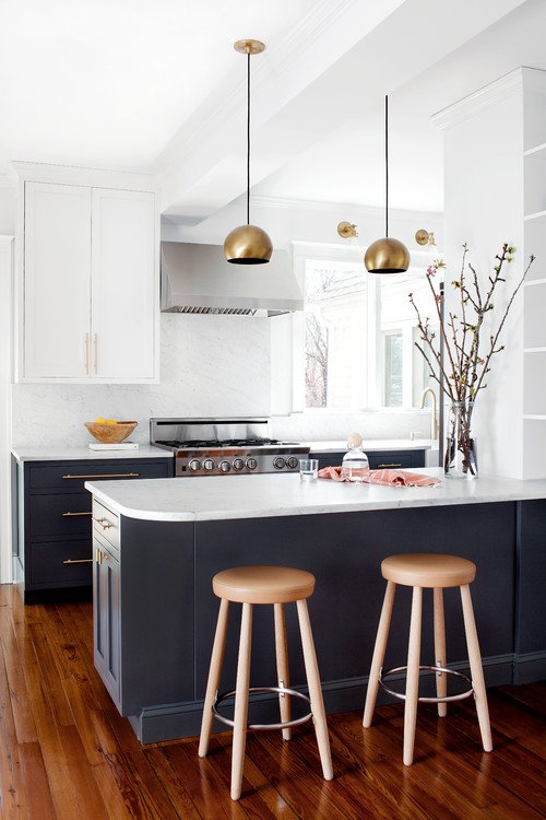 9 Kitchen Peninsula Ideas to Enhance Your Cooking Space - Town .