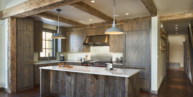 15 Best Rustic Kitchens - Modern Country Rustic Kitchen Decor Ide