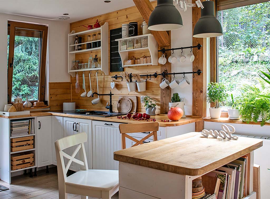 Rustic Kitchen Ideas: Cottage to Farmhouse 2024 | Checkatra