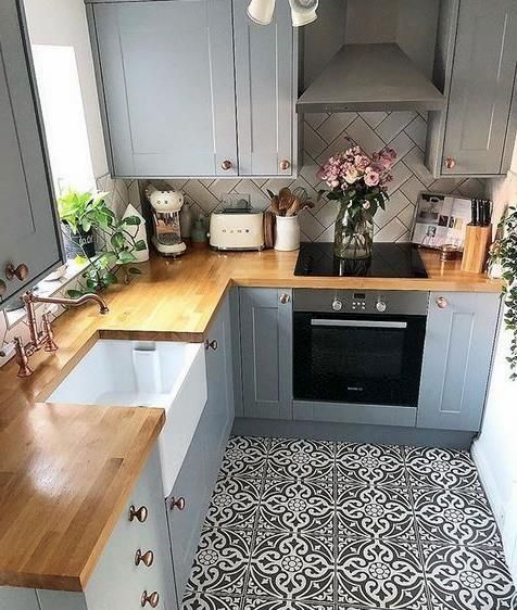 31 Wonderful Small Kitchen Design Ideas On A Budget. Not all .