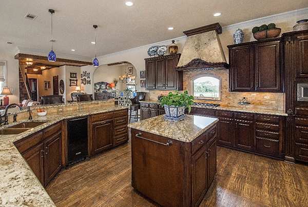 Ideas and Design Concepts for a Small Kitchen Island - Euro Design .