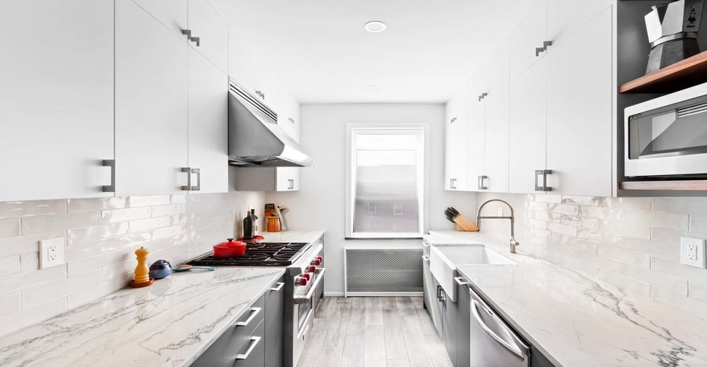 Maximizing Space: A Guide to Small  Kitchen Remodels