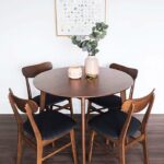 These 12 Dining Tables Are Excellent Solutions for Small Spaces .