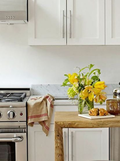 20 Ideas for Making a Small Kitchen Look Bigger | InSinkErator