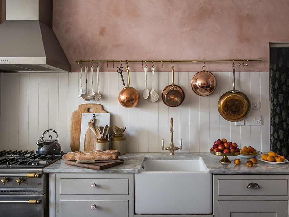 7 Charming Vintage Kitchen Decor Ide