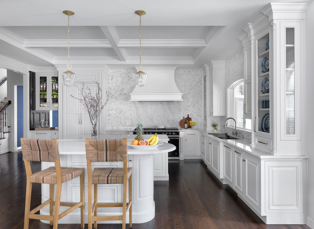 Luxury Traditional White Kitchen - Crystal Cabine