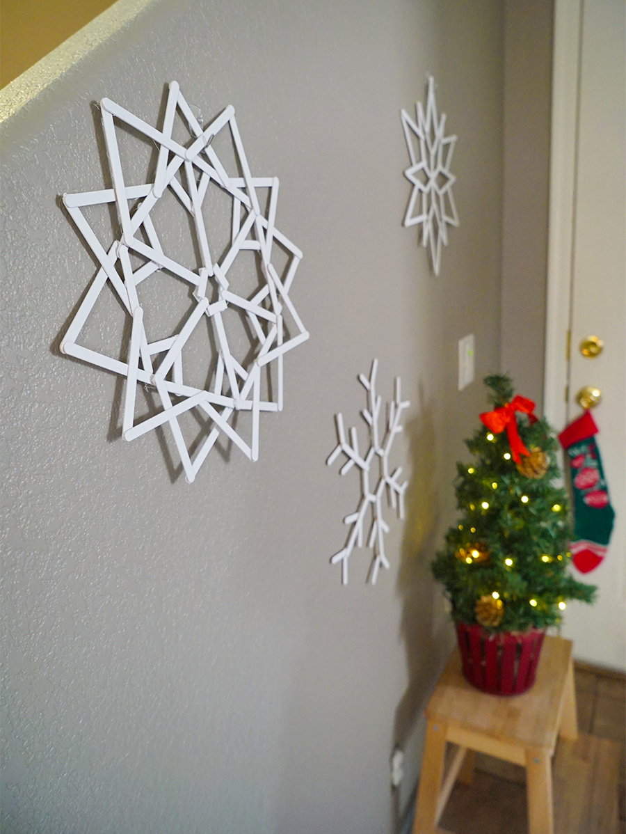 DIY Popsicle Snowflake – Side Angle