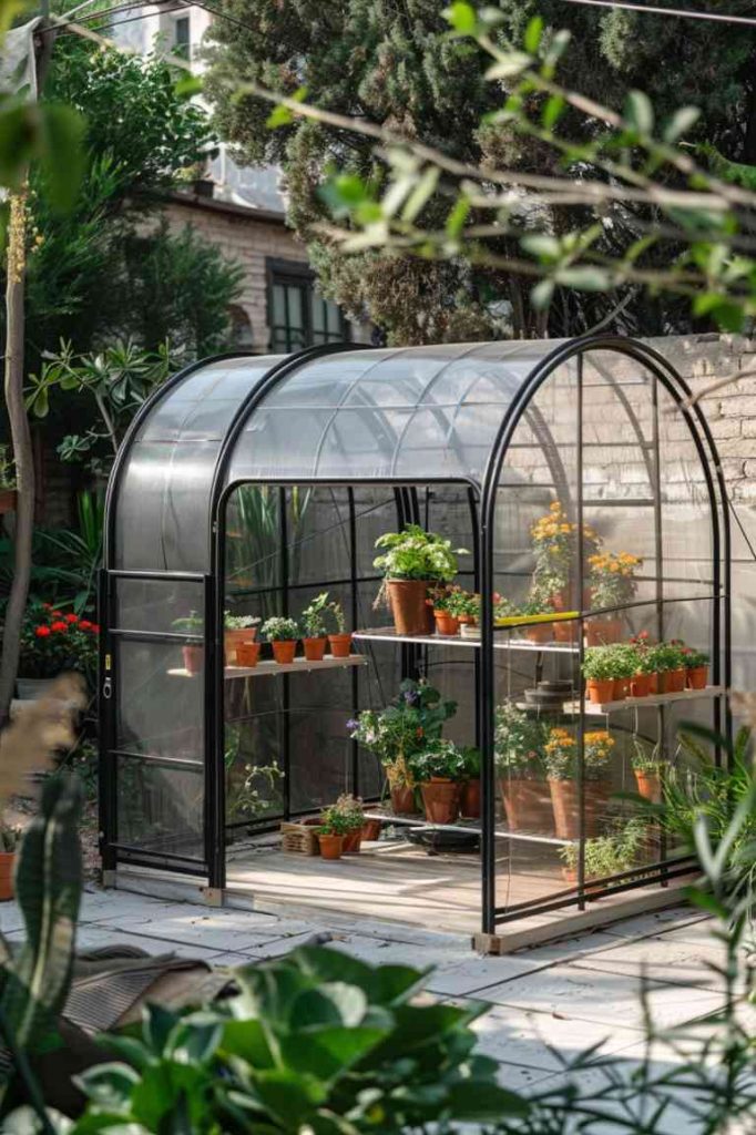 The portable steel greenhouse is compact and versatile and features a lightweight mesh cover. It is perfect for urban gardeners. Its mobility ensures that plant care goes smoothly and in style regardless of the location.