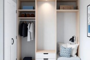 Maximizing Space: Stylish Boys Room with a Built-in Closet